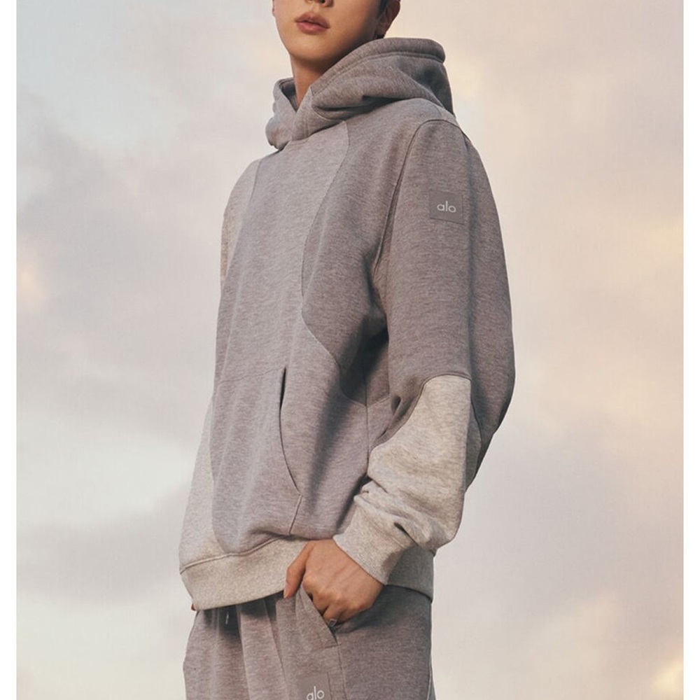 Make Waves Women's Hoodie - Picture 2 of 6